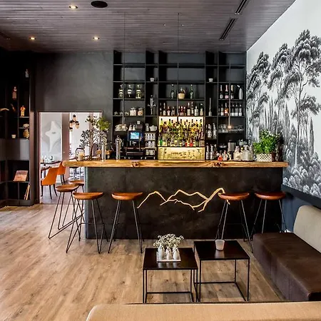 & Des Gorges Du Verdon 4*